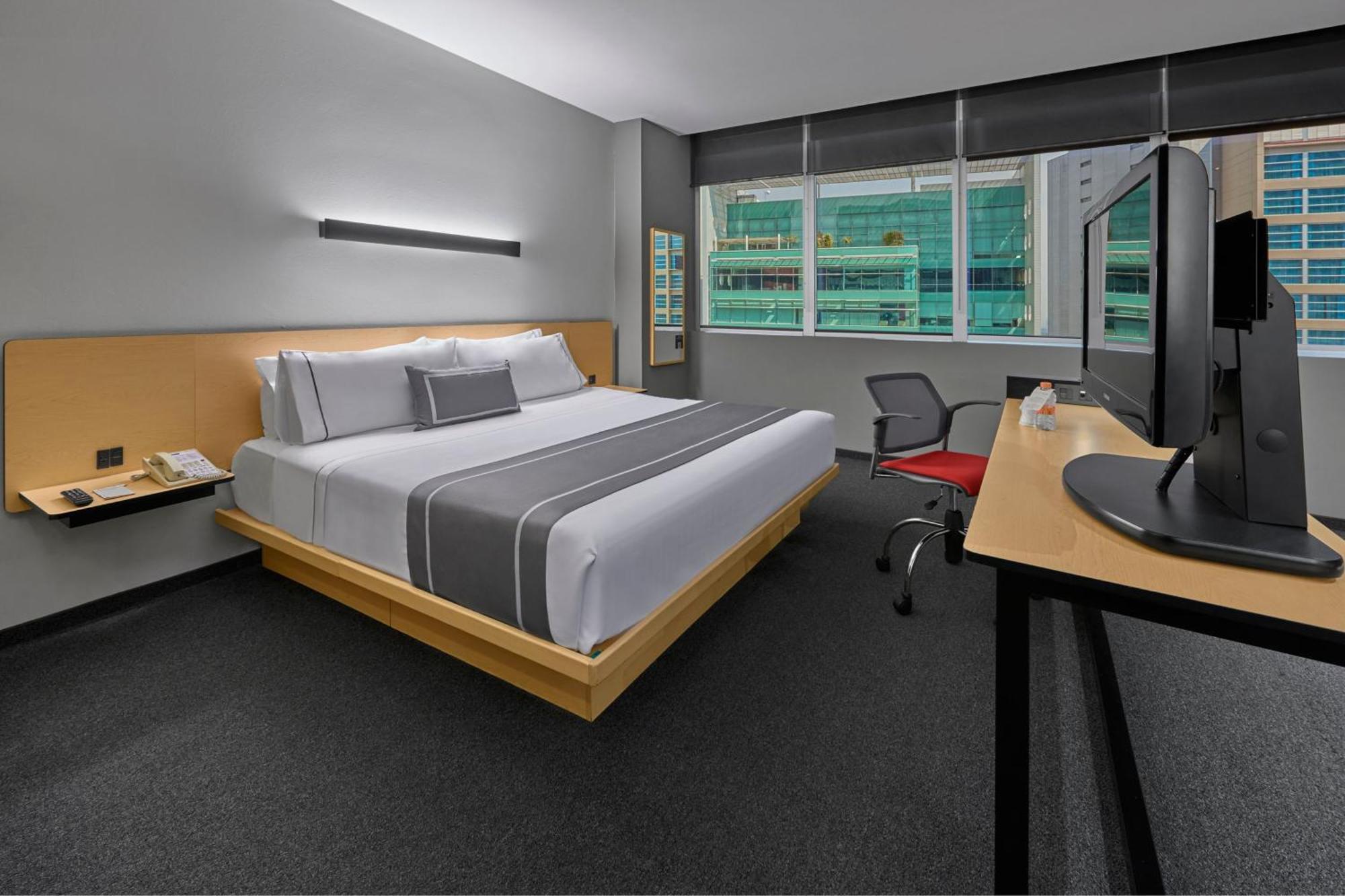 City Express Plus By Marriott Ciudad De Mexico Santa Fe Exterior photo
